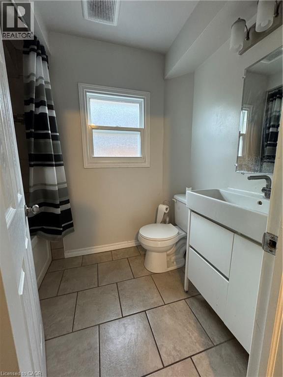 61 Waterloo Drive, Kitchener, Ontario  N2H 3V1 - Photo 16 - 40827817