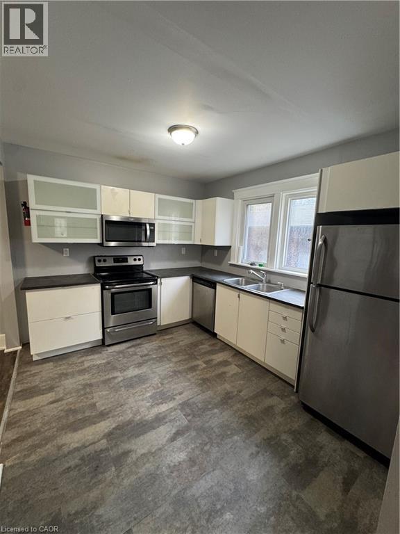 61 Waterloo Drive, Kitchener, Ontario  N2H 3V1 - Photo 9 - 40827817