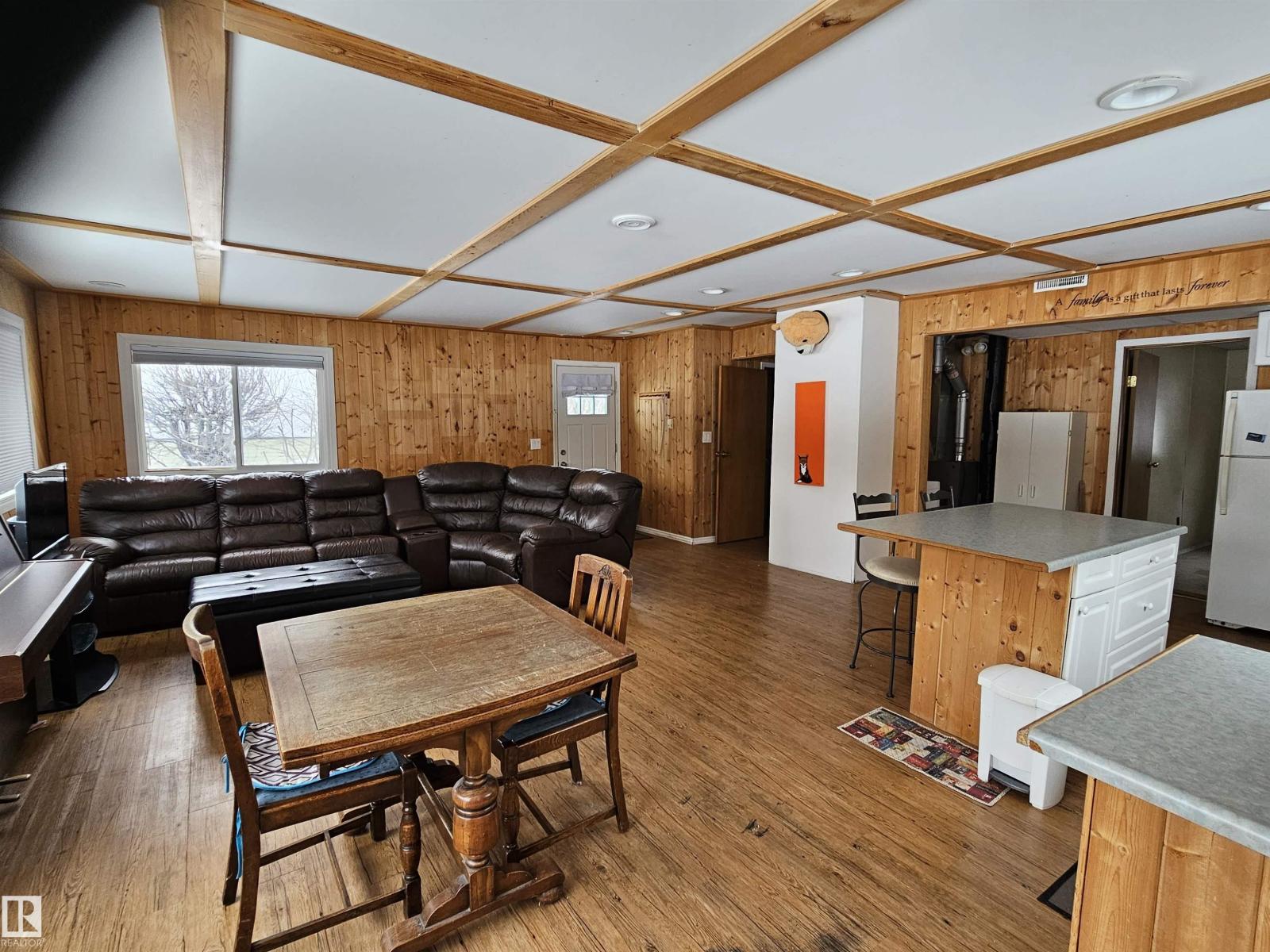 215 2 St, Rural Lac Ste. Anne County, Alberta  T0E 1A0 - Photo 11 - E4475498