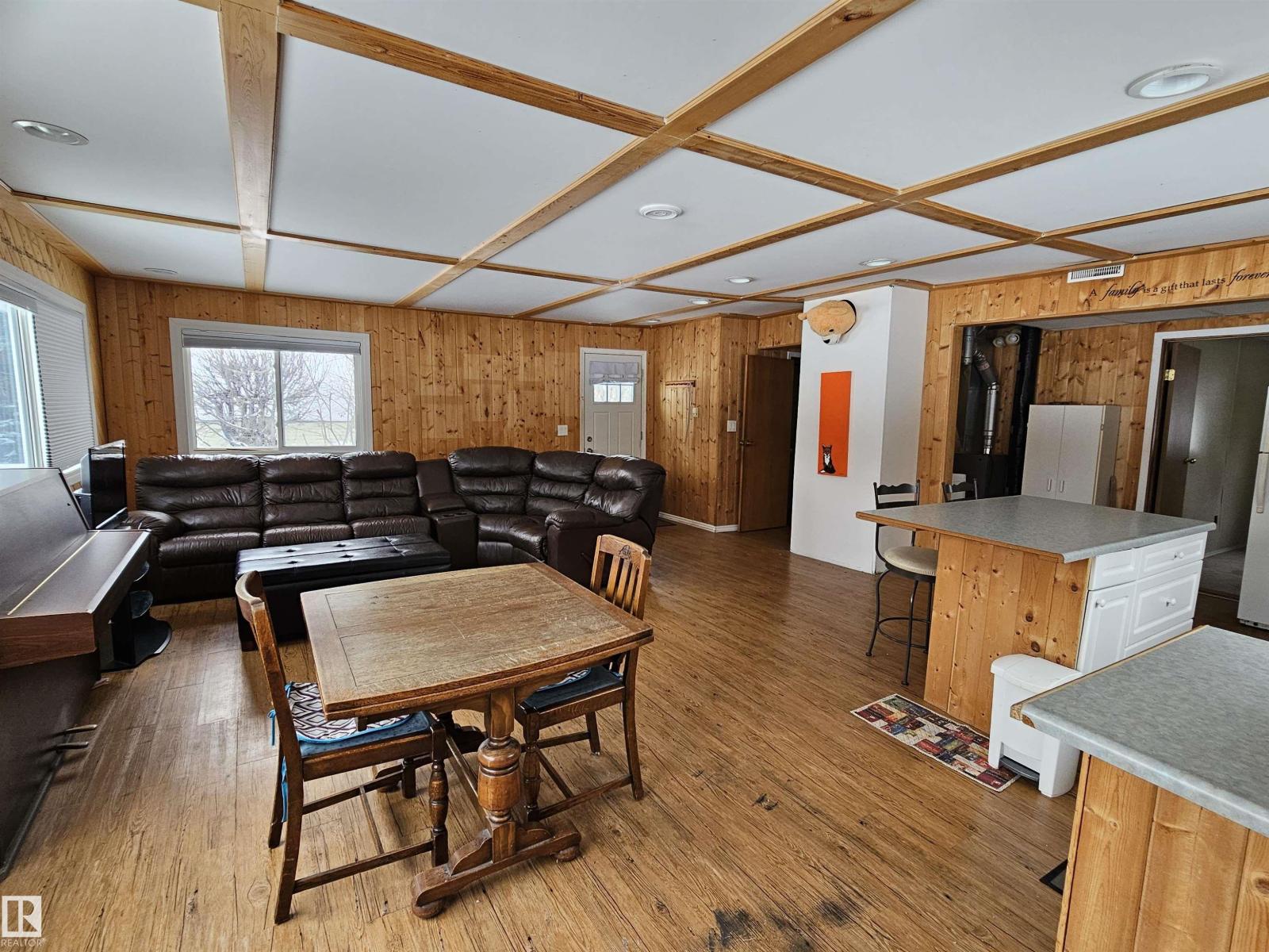 215 2 St, Rural Lac Ste. Anne County, Alberta  T0E 1A0 - Photo 13 - E4475498