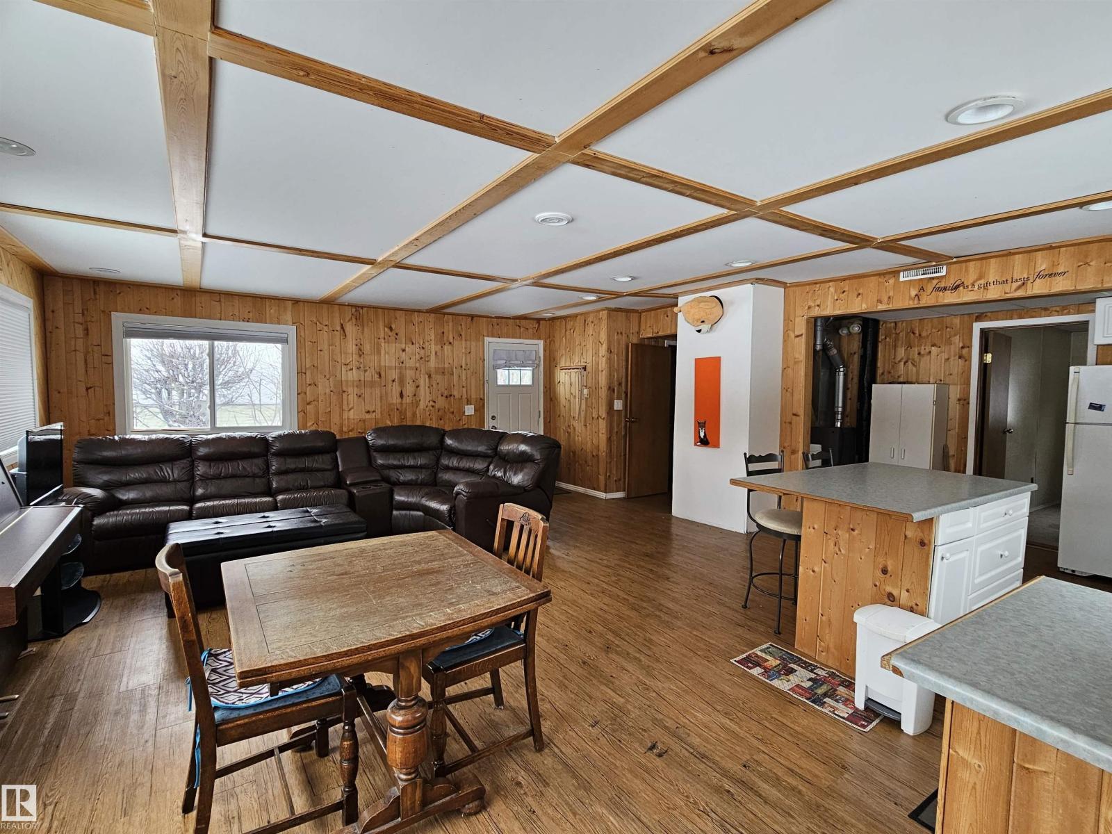 215 2 St, Rural Lac Ste. Anne County, Alberta  T0E 1A0 - Photo 12 - E4475498