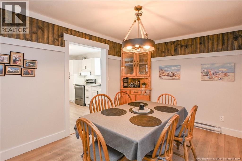 228 Pêcheur Nord Street, Lamèque, New Brunswick  E8T 1J3 - Photo 14 - NB131389