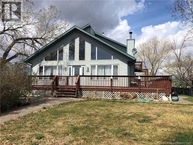 116 Pacific Avenue, Irvine, Alberta  T0J 1V0 - Photo 1 - A2300194