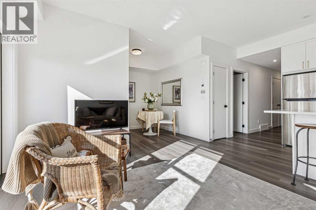 165, 2117 81 Street SW, Calgary, Alberta  T3H 6H5 - Photo 10 - A2292889