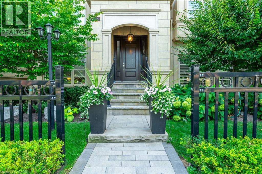 190 DORVAL Drive, Oakville, Ontario