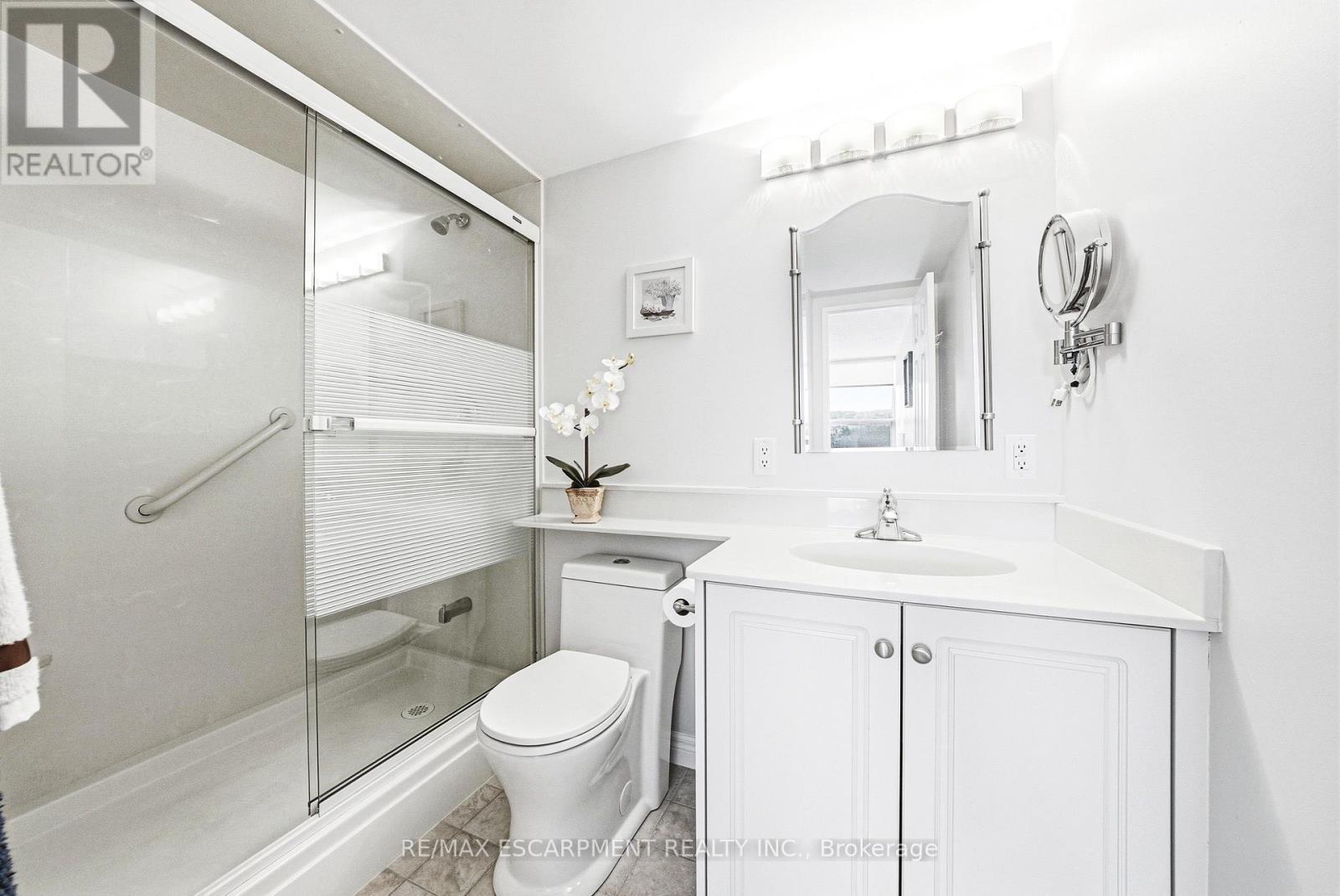 901 - 2055 Upper Middle Road, Burlington, Ontario  L7P 3P4 - Photo 15 - W13091296
