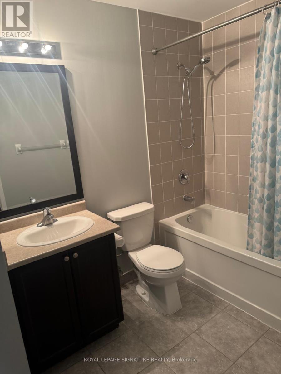 1716 - 339 Rathburn Road W, Mississauga, Ontario  L5B 0K6 - Photo 10 - W13091312