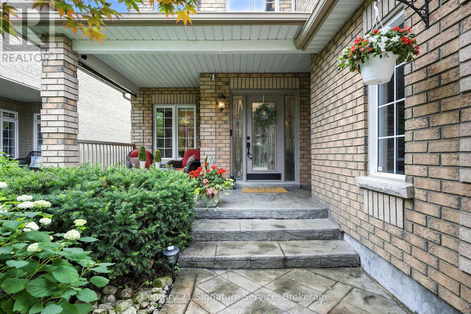 77 Esposito Drive, Caledon, Ontario  L7E 1T5 - Photo 2 - W13091322