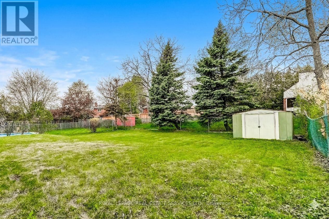8 Kenninghall Boulevard, Mississauga, Ontario  L5N 1J4 - Photo 29 - W13091368
