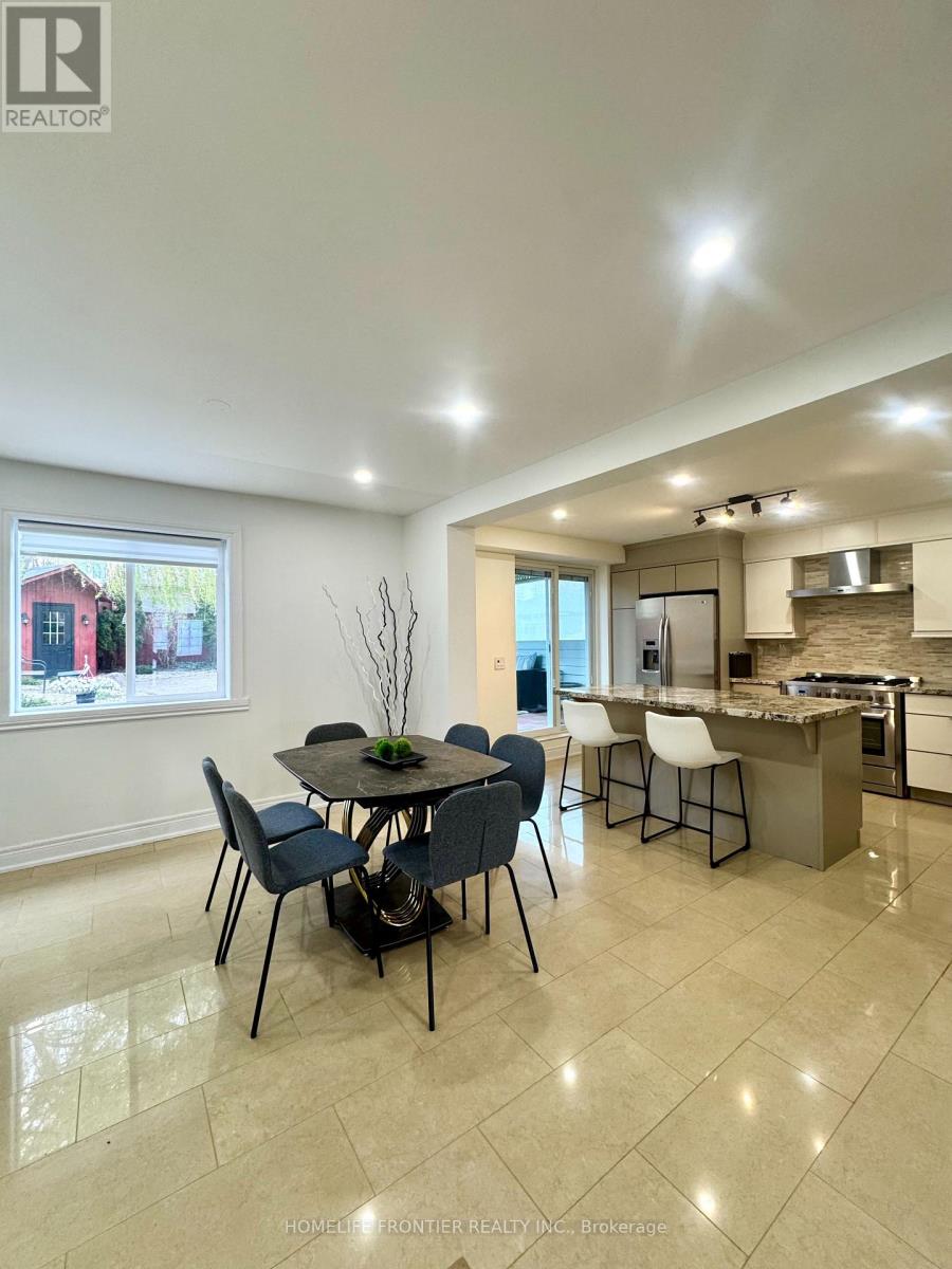 17 Bertram Street W, Toronto, Ontario  M6M 3S3 - Photo 12 - W13091418