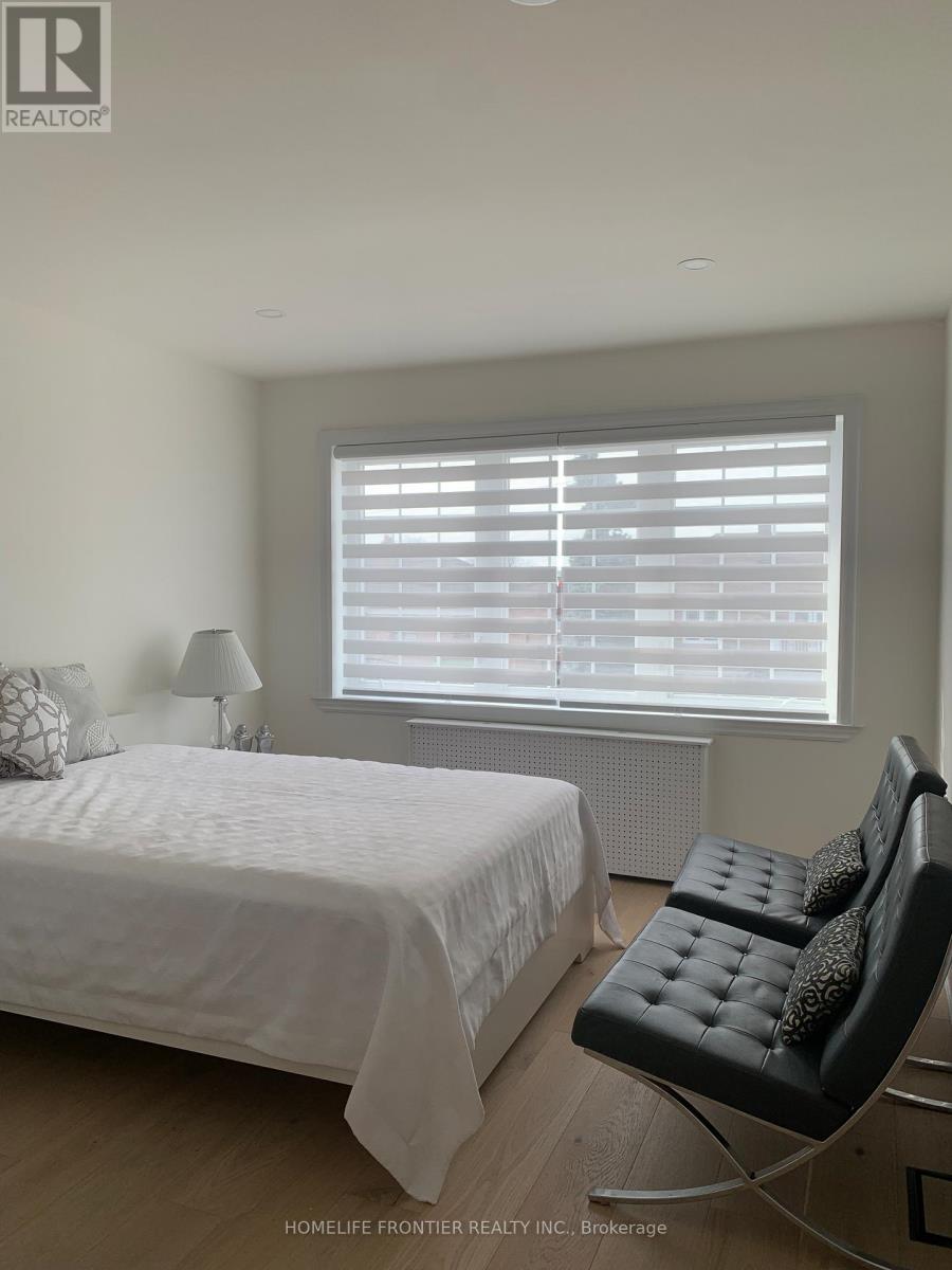 17 Bertram Street W, Toronto, Ontario  M6M 3S3 - Photo 21 - W13091418