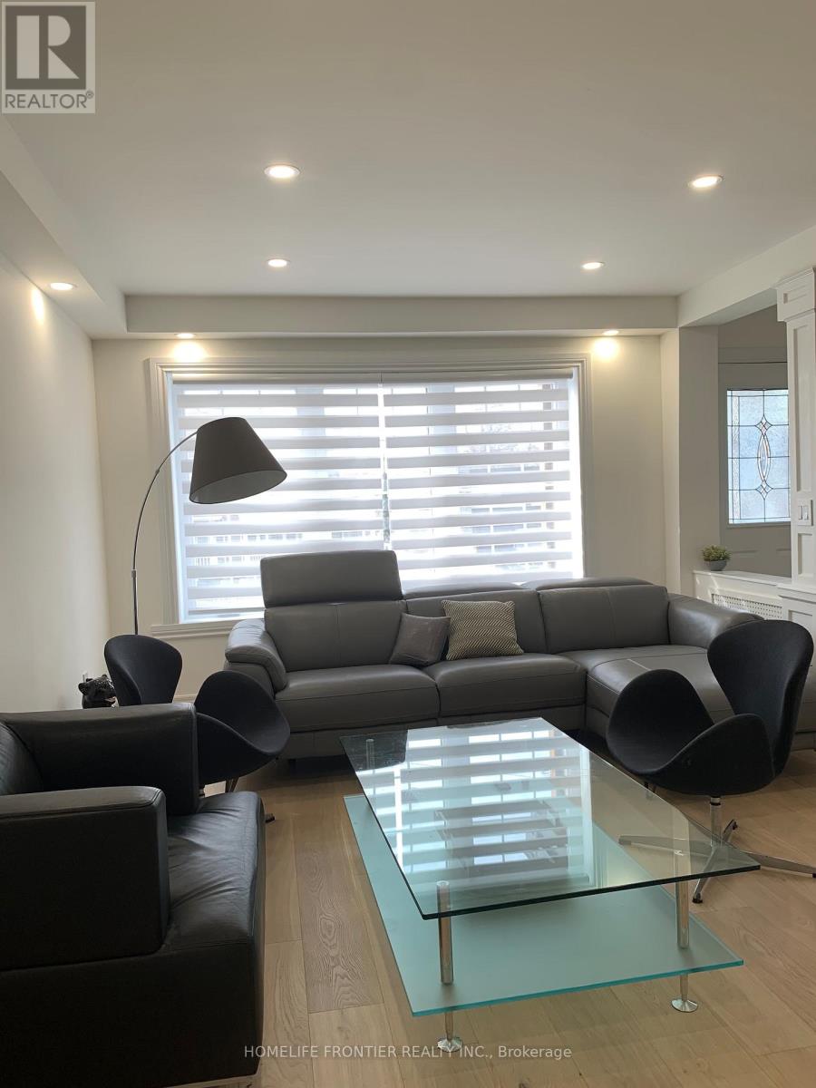 17 Bertram Street W, Toronto, Ontario  M6M 3S3 - Photo 7 - W13091418
