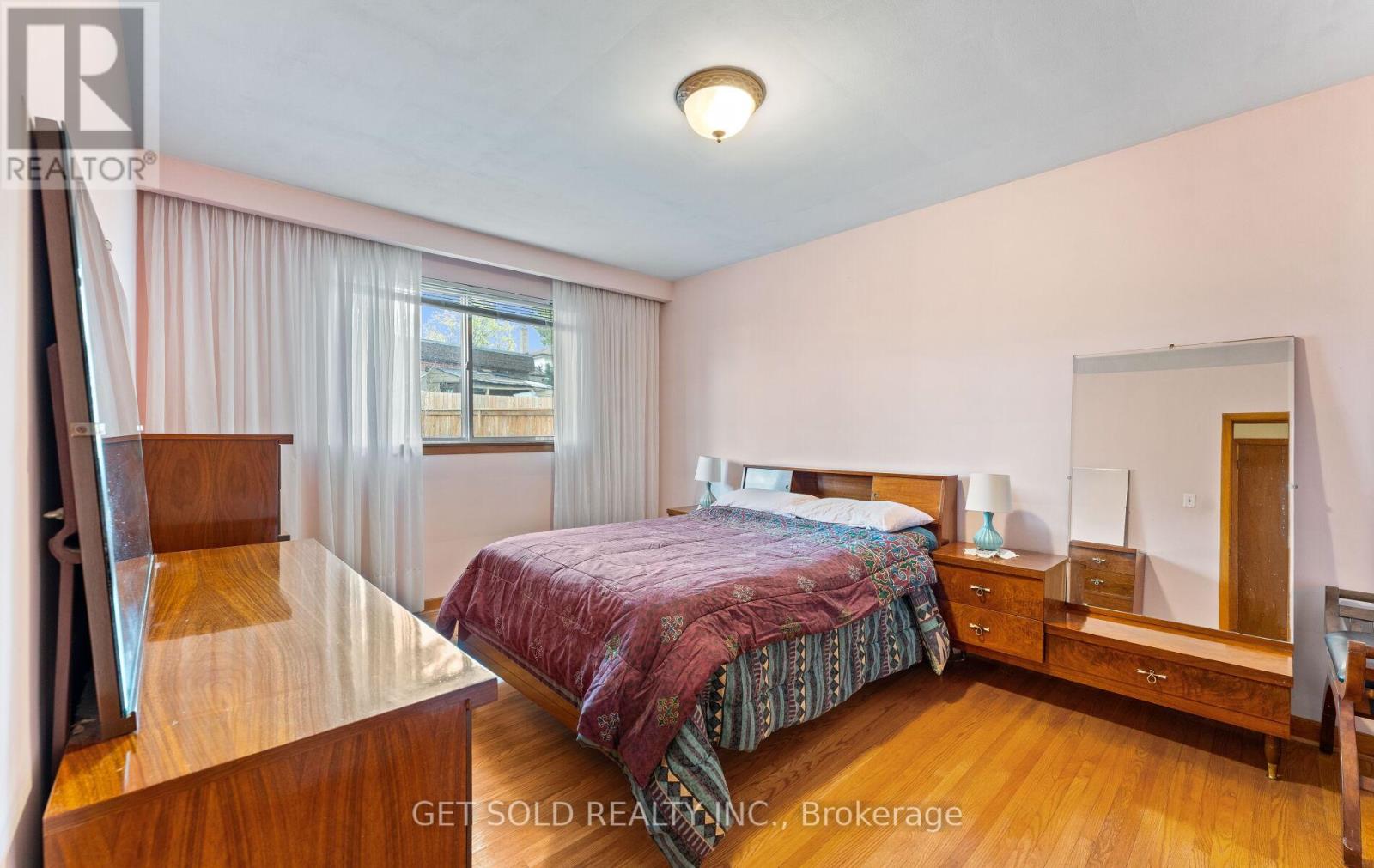 30 Ikley Road, Toronto, Ontario  M3J 1C6 - Photo 21 - W13091446