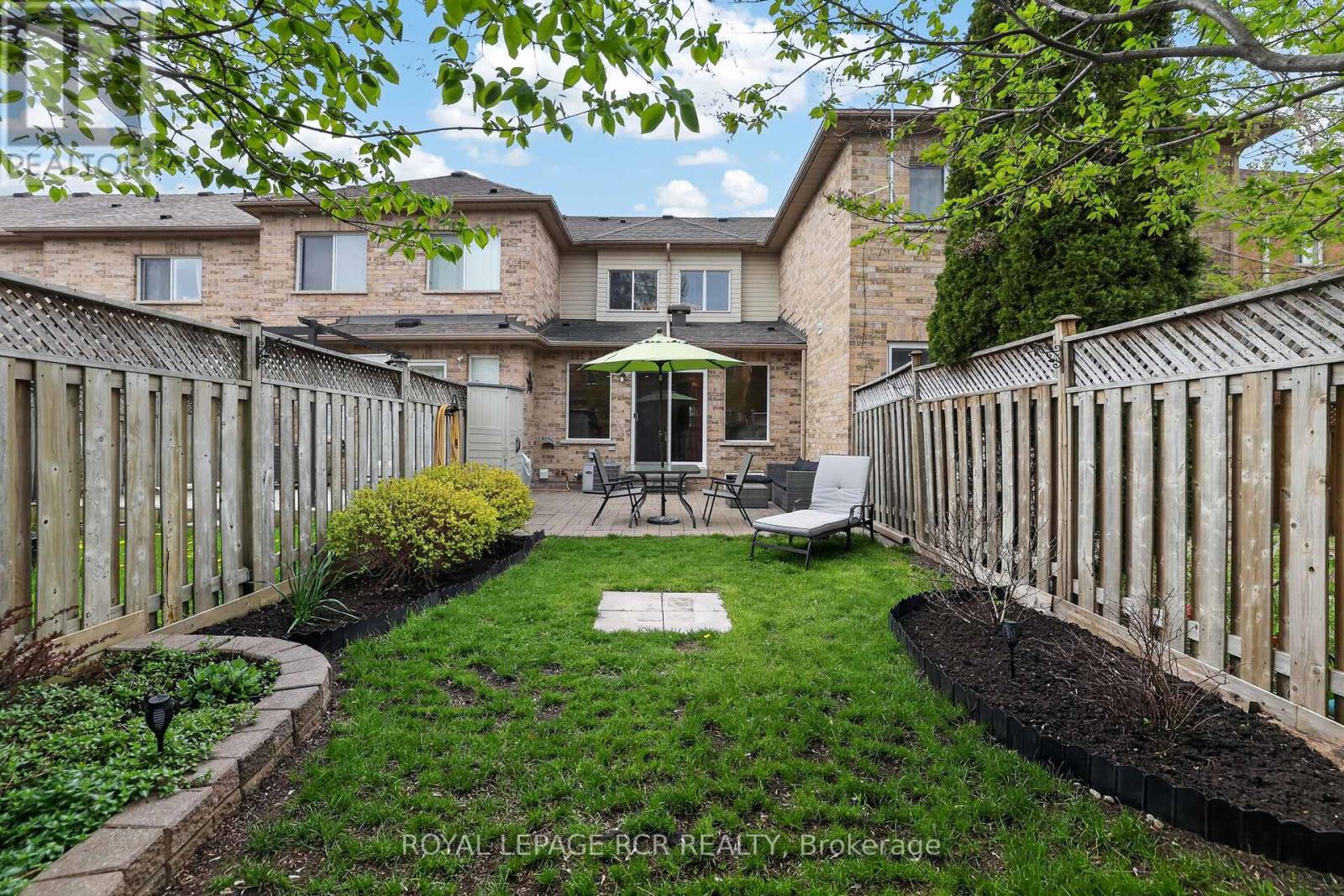 15 Dominion Gardens Drive, Halton Hills, Ontario  L7G 6A9 - Photo 30 - W13091504
