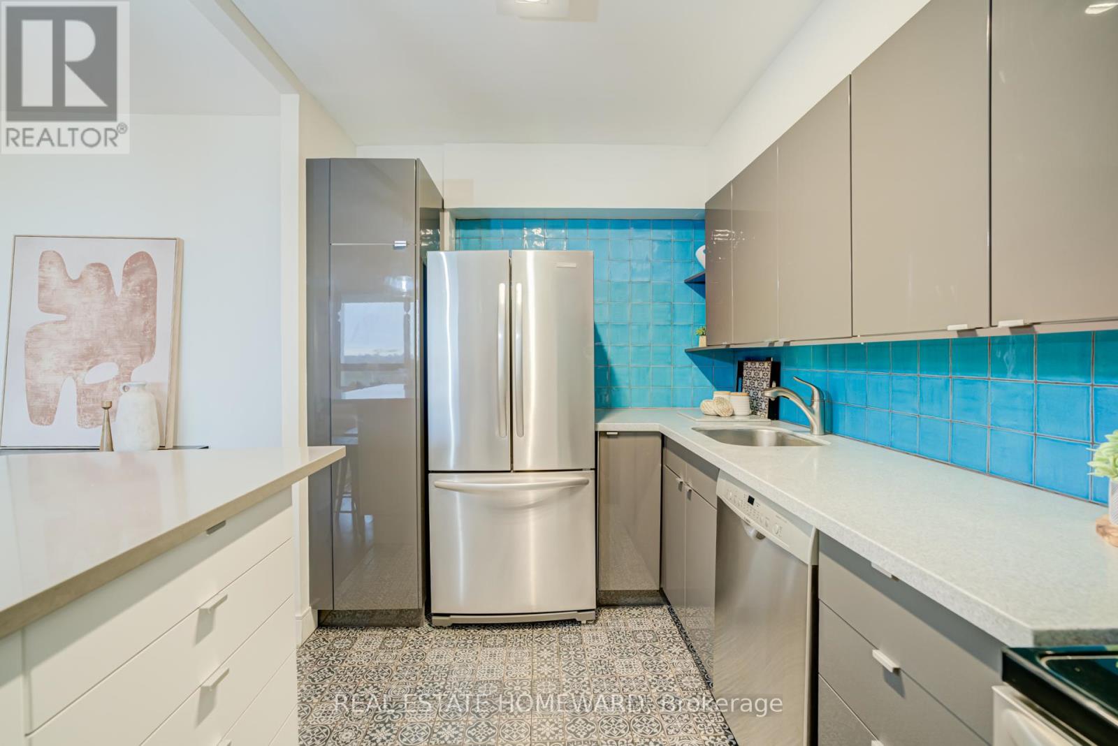 1610 - 100 Quebec Avenue, Toronto, Ontario  M6P 4B8 - Photo 11 - W13091514
