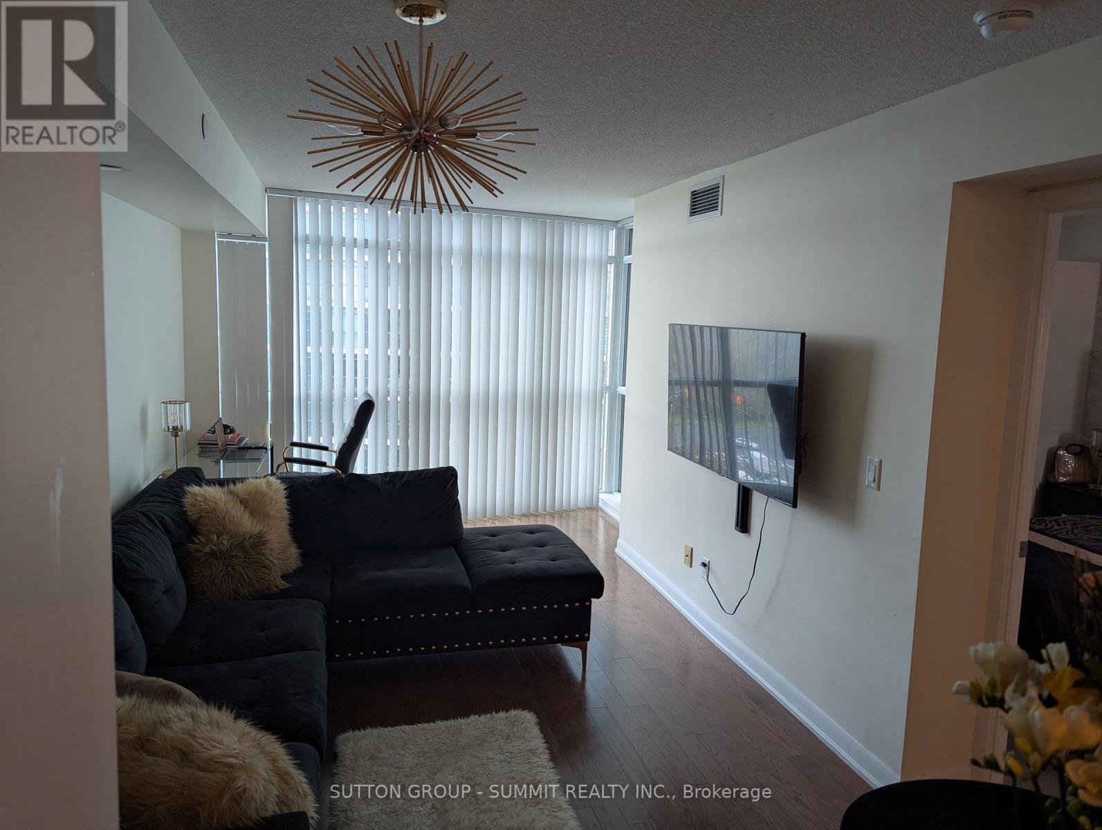 805 - 215 Sherway Gardens Road, Toronto, Ontario  M9C 0A4 - Photo 2 - W13091522