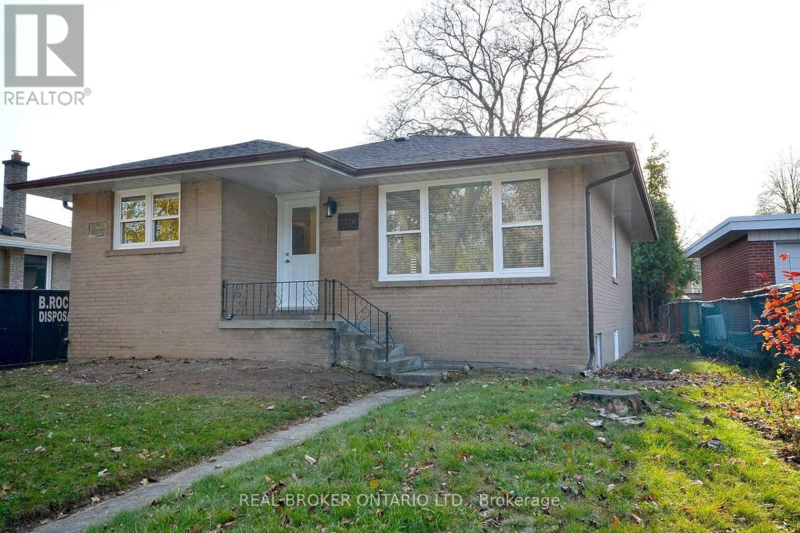 (Main) - 2276 Bostock Crescent, Mississauga, Ontario  L5J 3T1 - Photo 2 - W13091528