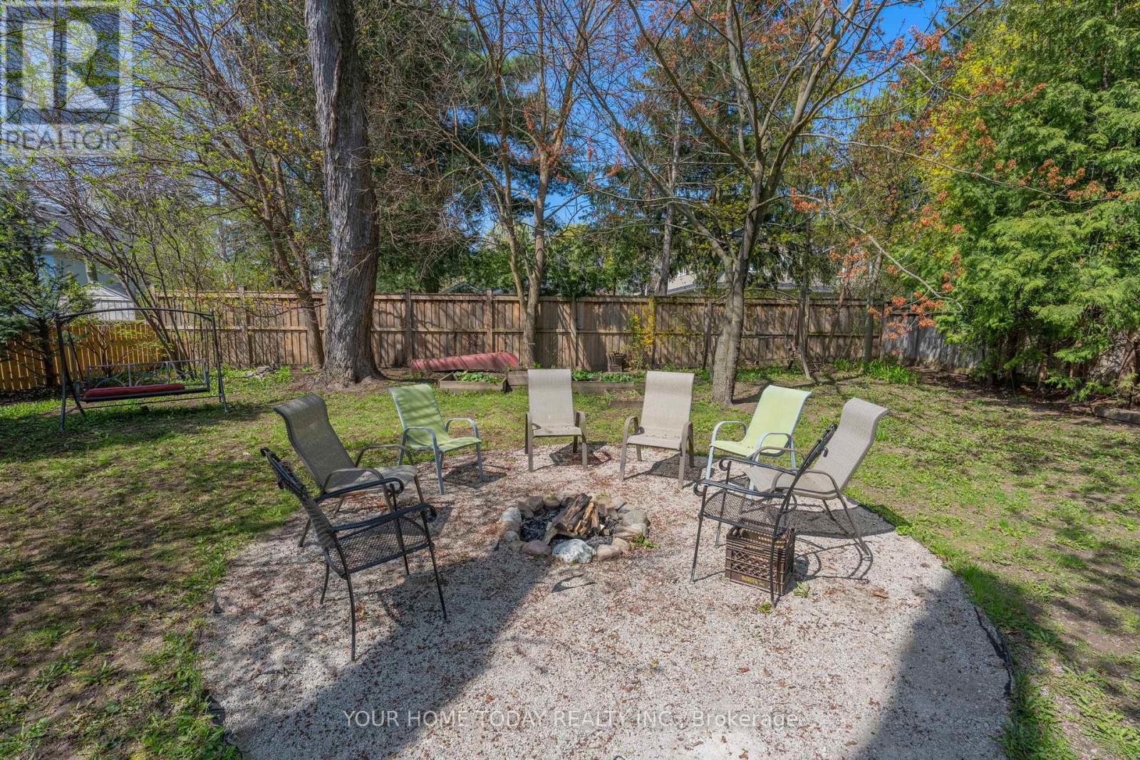 20 Elgin Street, Halton Hills, Ontario  L7G 3M3 - Photo 46 - W13091556