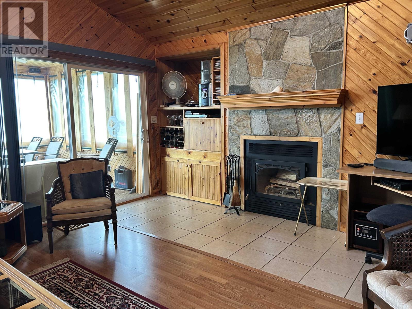 44 Bigstone Bay Lodge, Kirkup Township, Ontario  P9N 3W8 - Photo 8 - TB252384