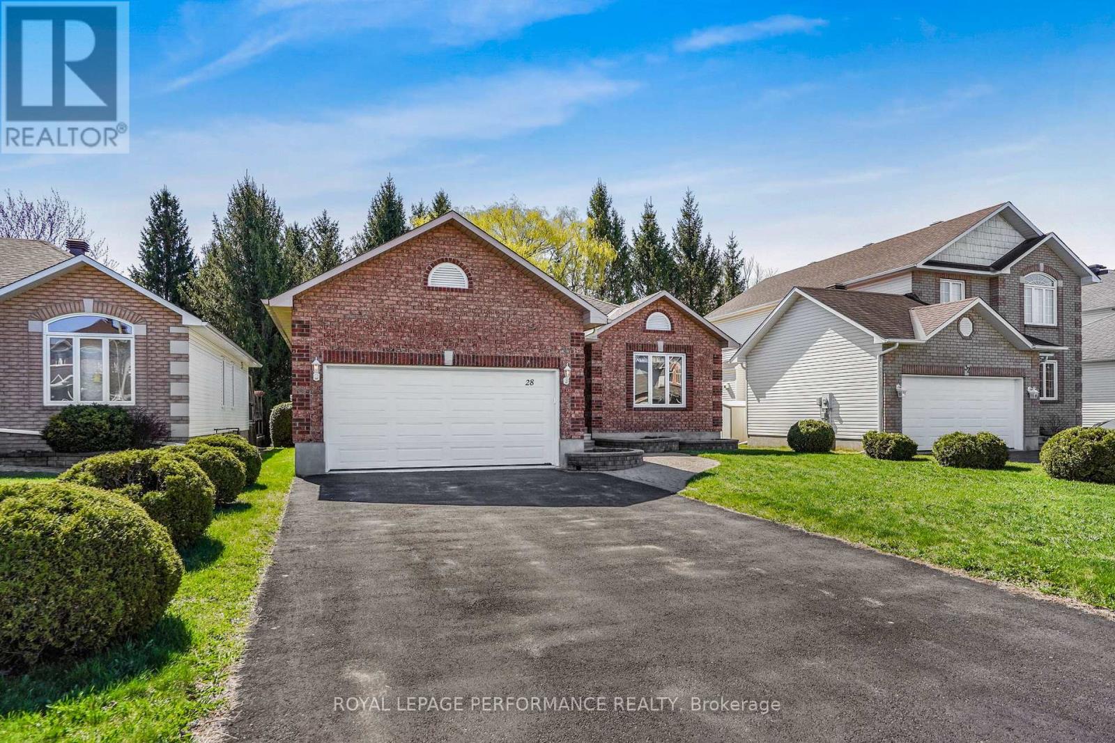28 Campbell Court, Russell, Ontario  K4R 1G7 - Photo 25 - X13091690