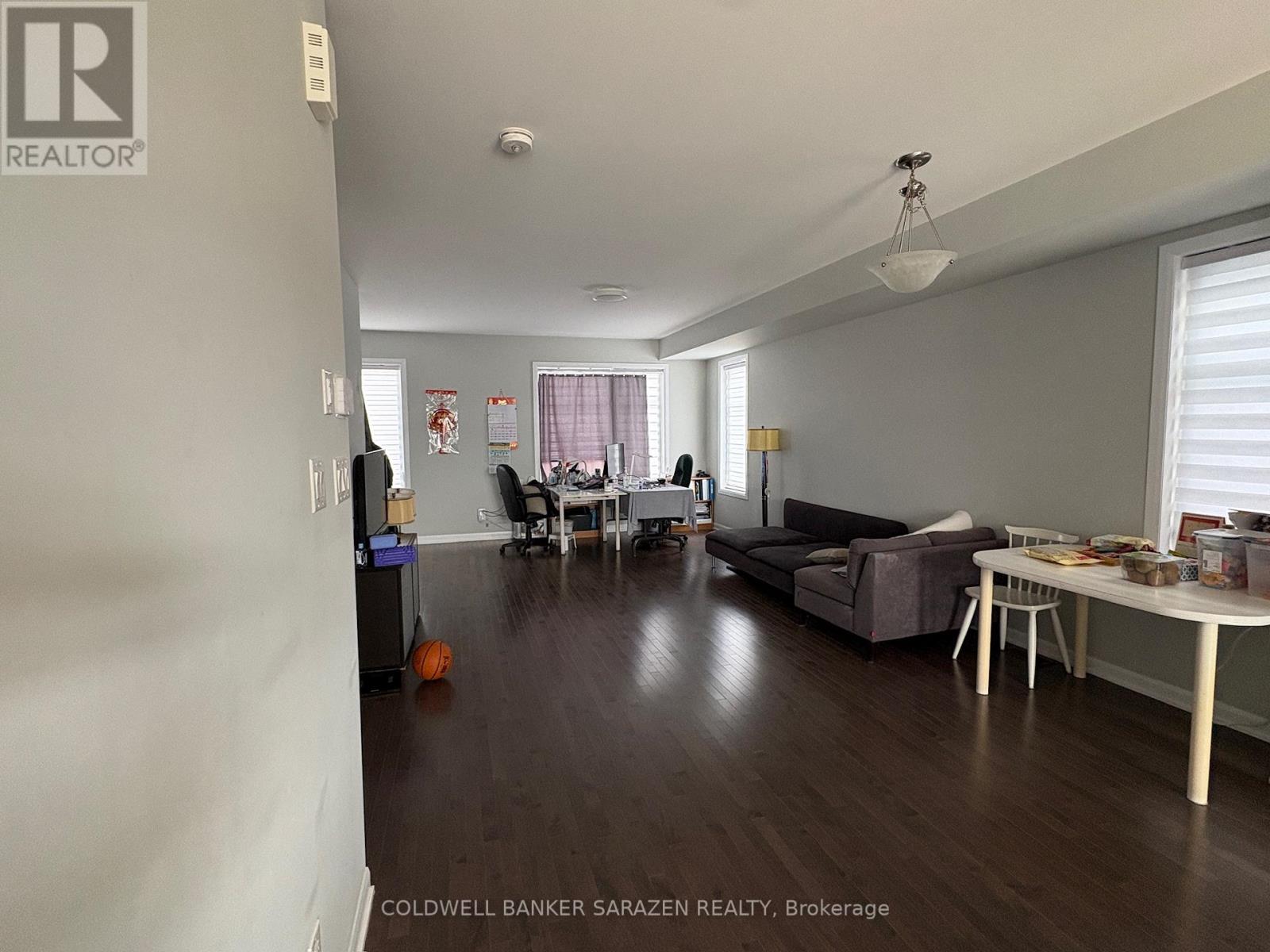 1085 Speedvale Court, Ottawa, Ontario  K2T 0P6 - Photo 7 - X13091760