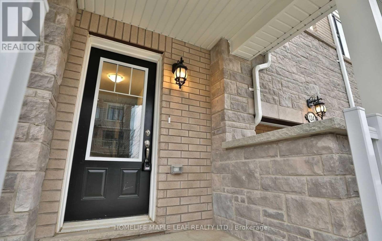 134 Hibiscus Lane, Hamilton, Ontario  L8K 0A3 - Photo 2 - X13091406