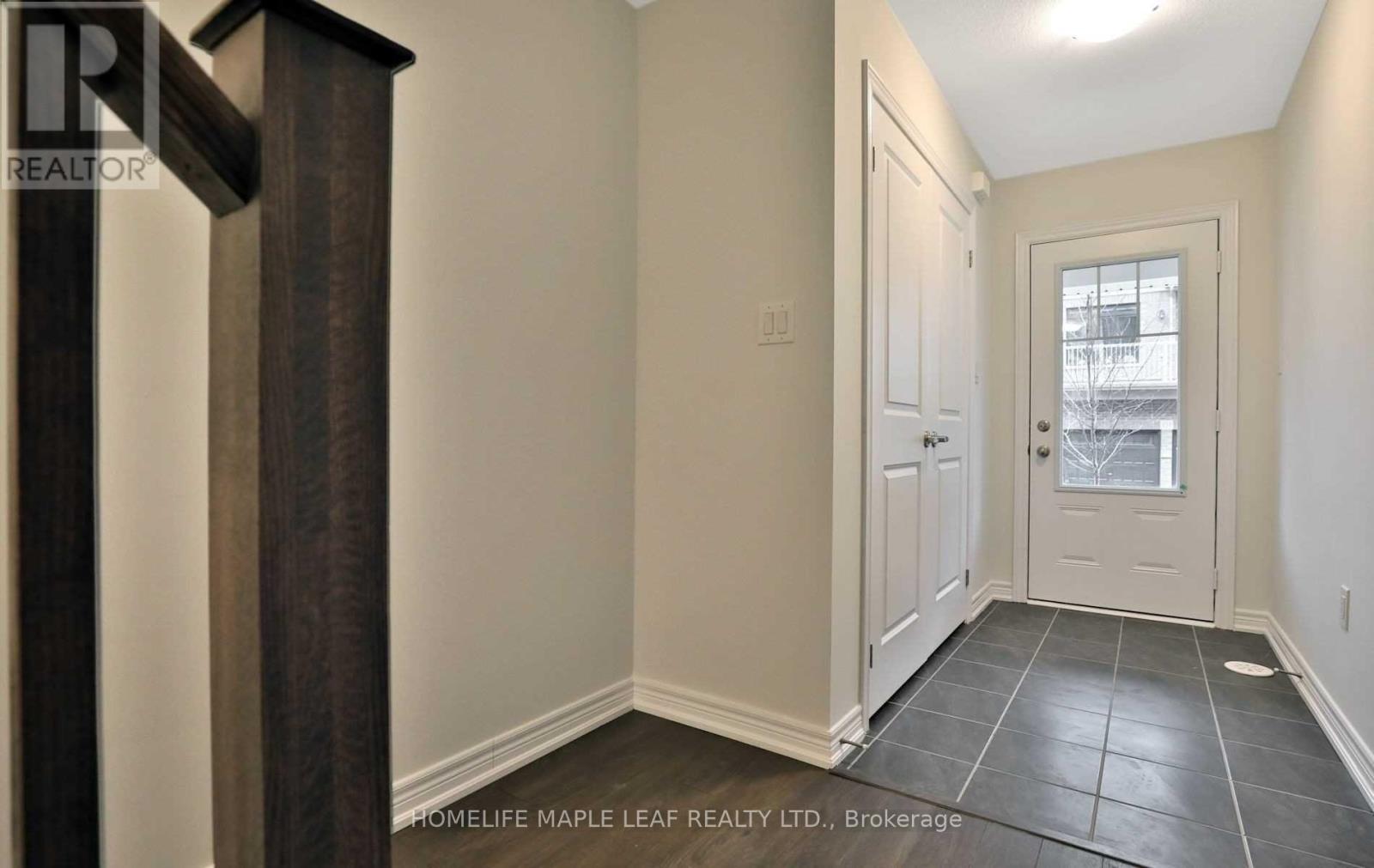 134 Hibiscus Lane, Hamilton, Ontario  L8K 0A3 - Photo 3 - X13091406
