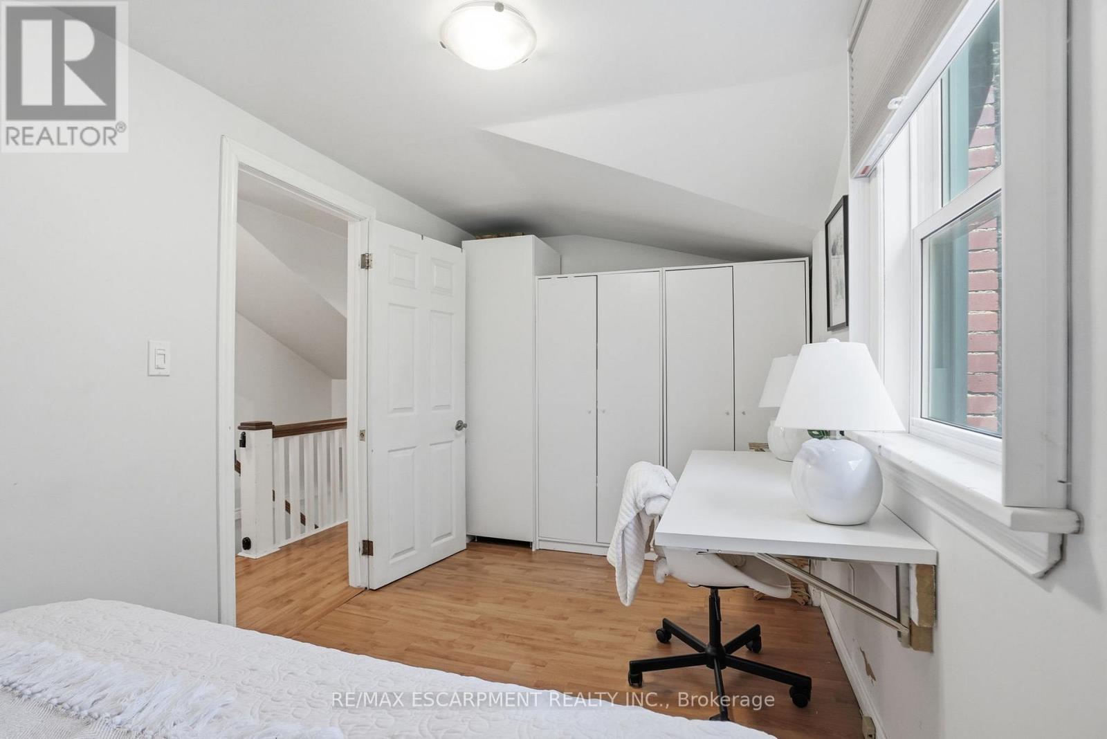279 Park Street W, Hamilton, Ontario  L9H 1Y6 - Photo 18 - X13091428
