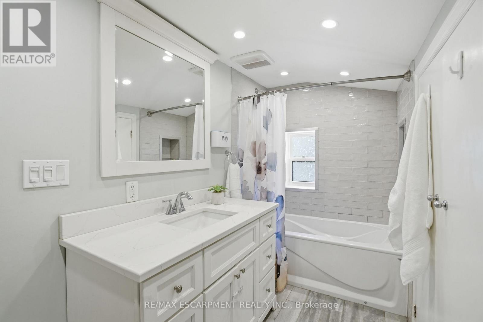279 Park Street W, Hamilton, Ontario  L9H 1Y6 - Photo 23 - X13091428