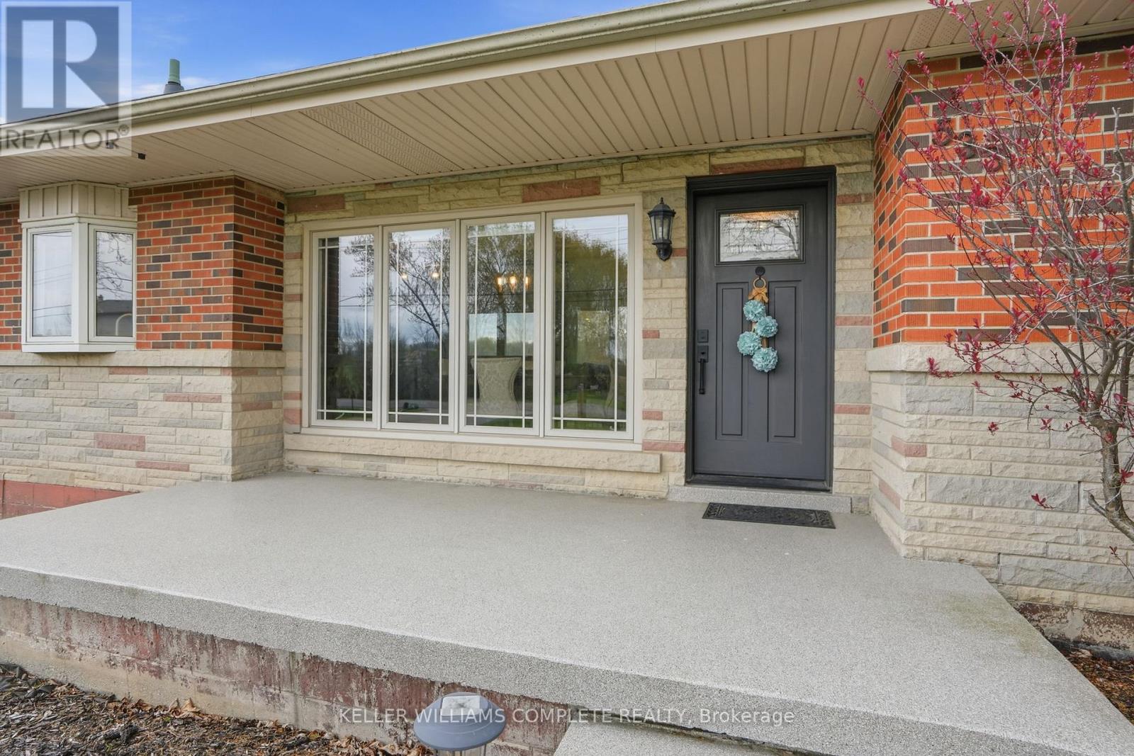 533 Woodburn Road, Hamilton, Ontario  L0R 1P0 - Photo 2 - X13091482