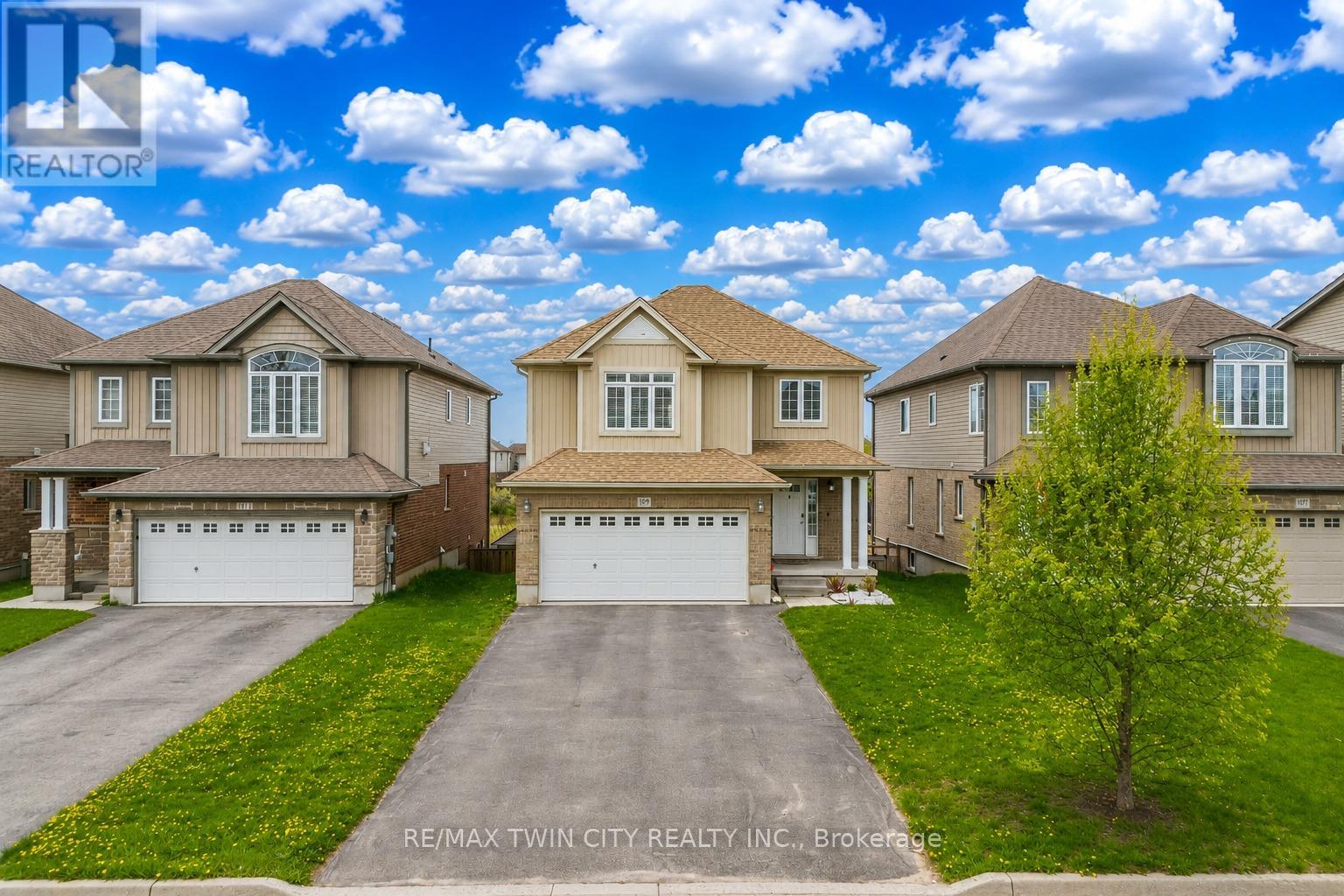 109 ROBERT SIMONE WAY, North Dumfries, Ontario