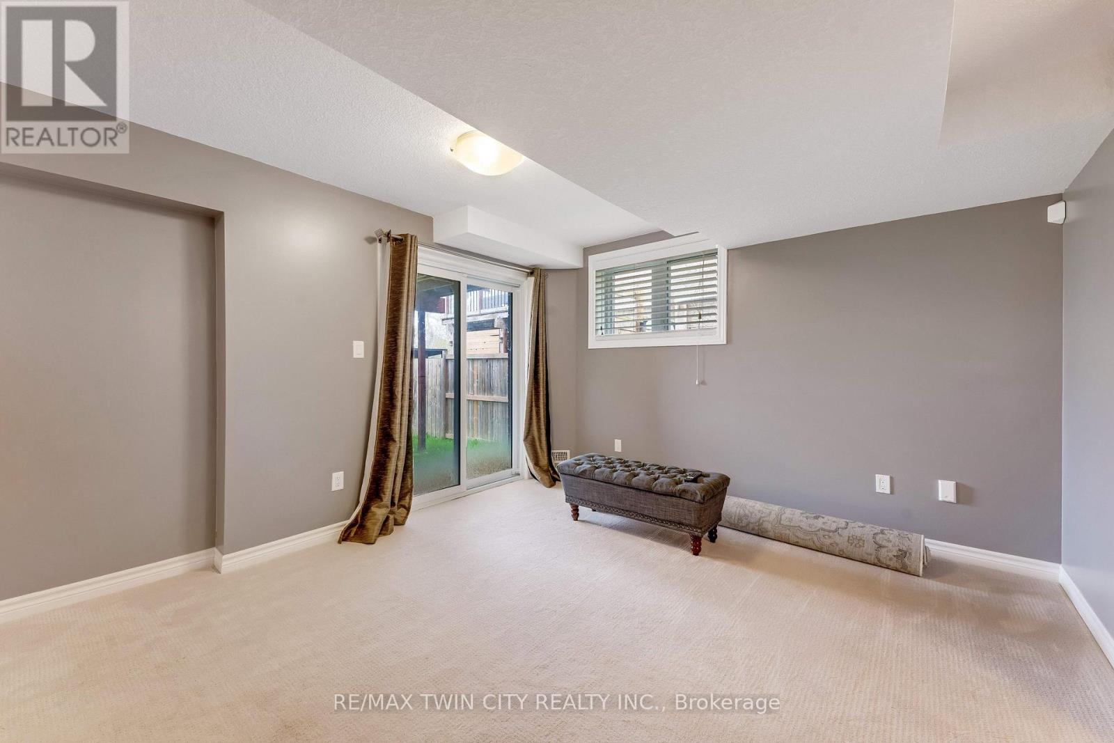 109 Robert Simone Way, North Dumfries, Ontario  N0B 1E0 - Photo 30 - X13091490