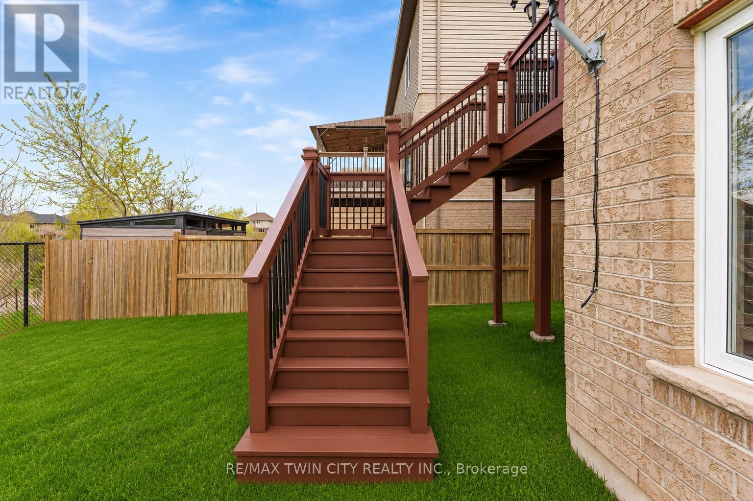 109 Robert Simone Way, North Dumfries, Ontario  N0B 1E0 - Photo 38 - X13091490
