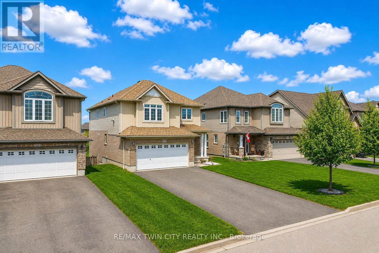 109 Robert Simone Way, North Dumfries, Ontario  N0B 1E0 - Photo 47 - X13091490