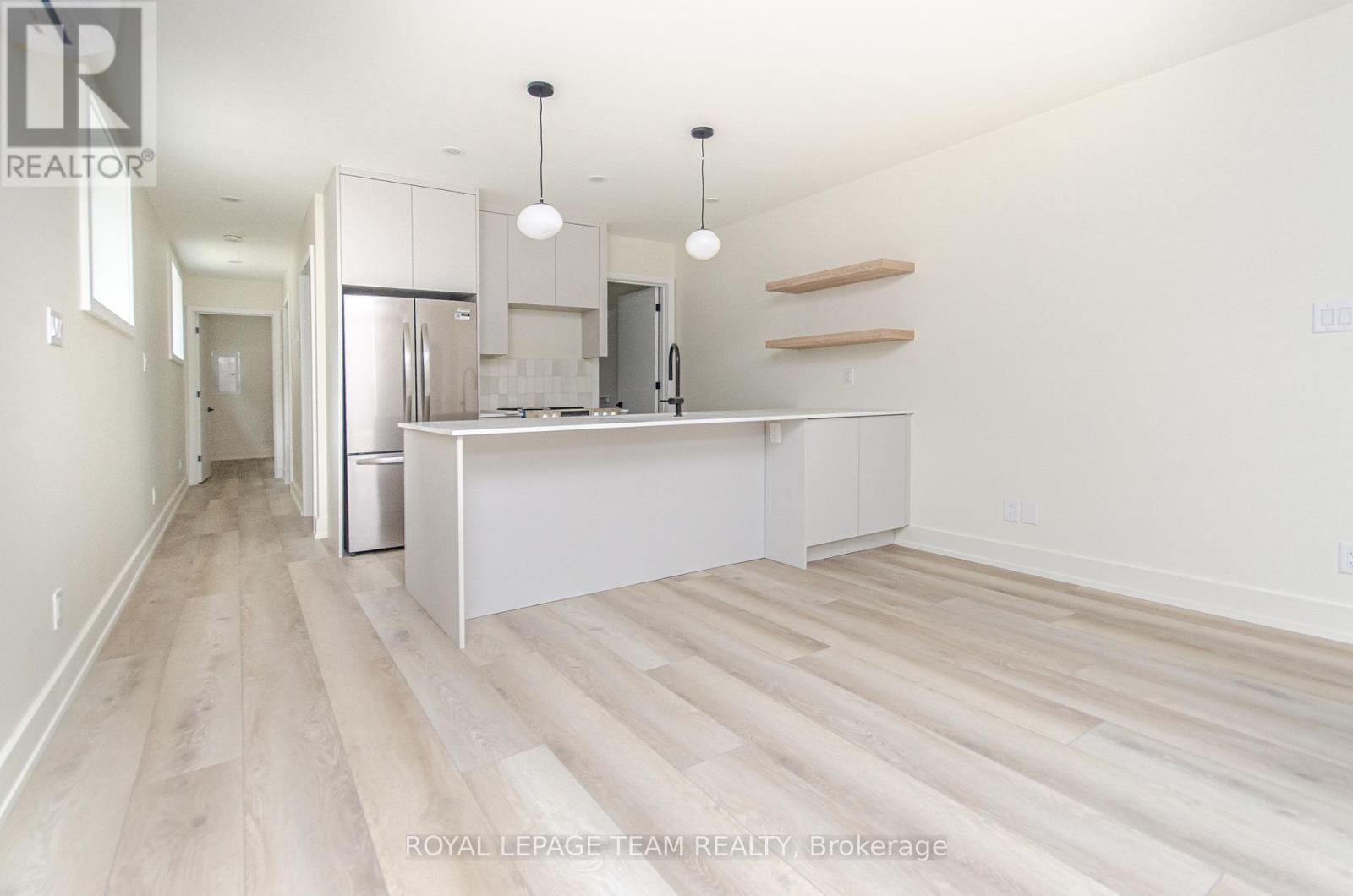 B - 13 Fifth Avenue, Ottawa, Ontario  K1S 2M2 - Photo 38 - X12983266