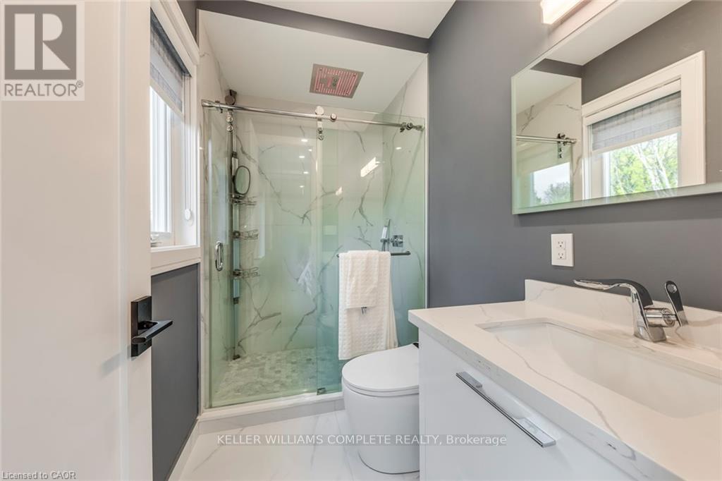 1362 Kenmuir Avenue, Mississauga, Ontario  L5G 4B4 - Photo 23 - W12997440