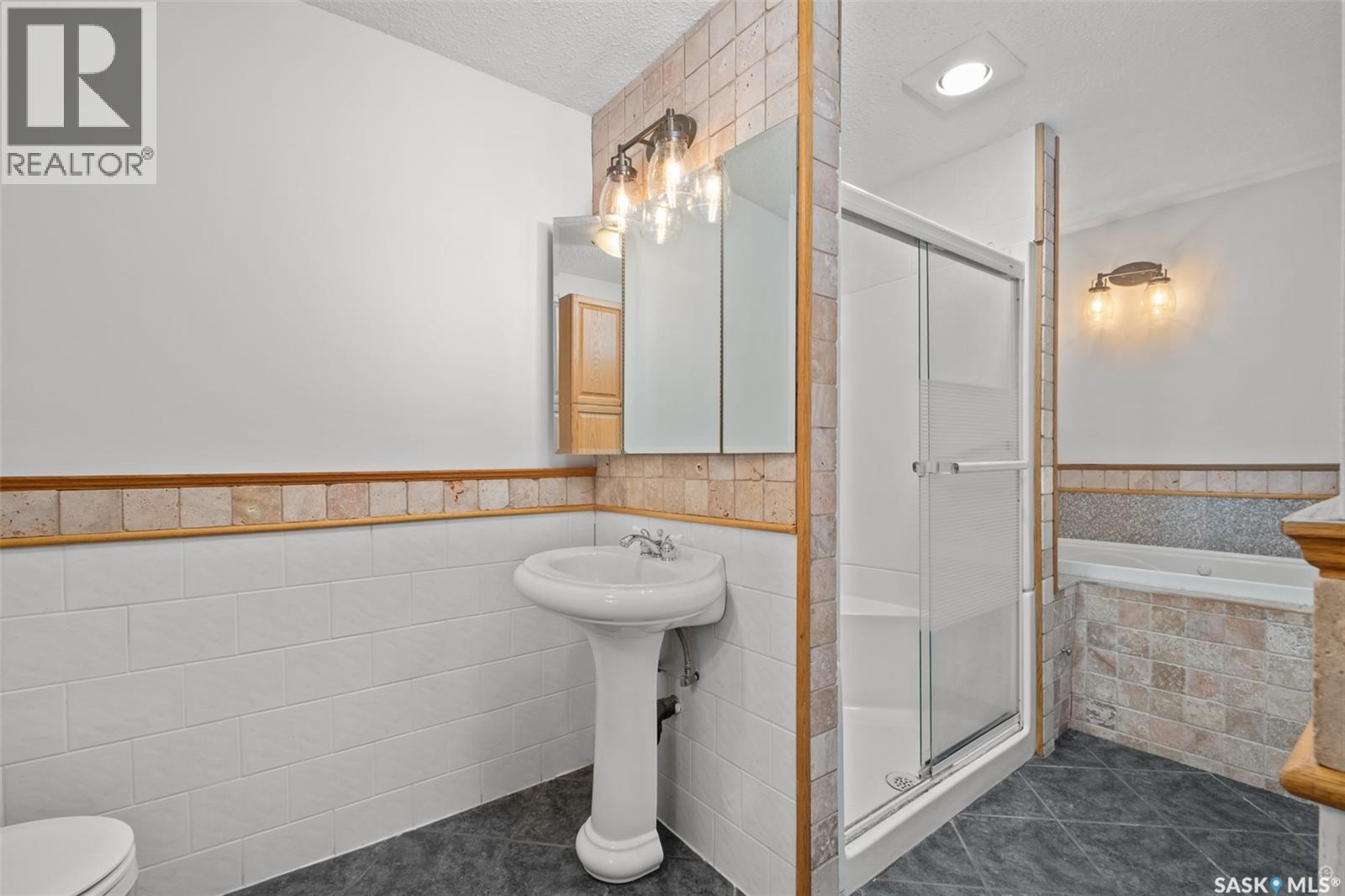 1027 4th Street E, Prince Albert, Saskatchewan  S6V 0L1 - Photo 22 - SK031388