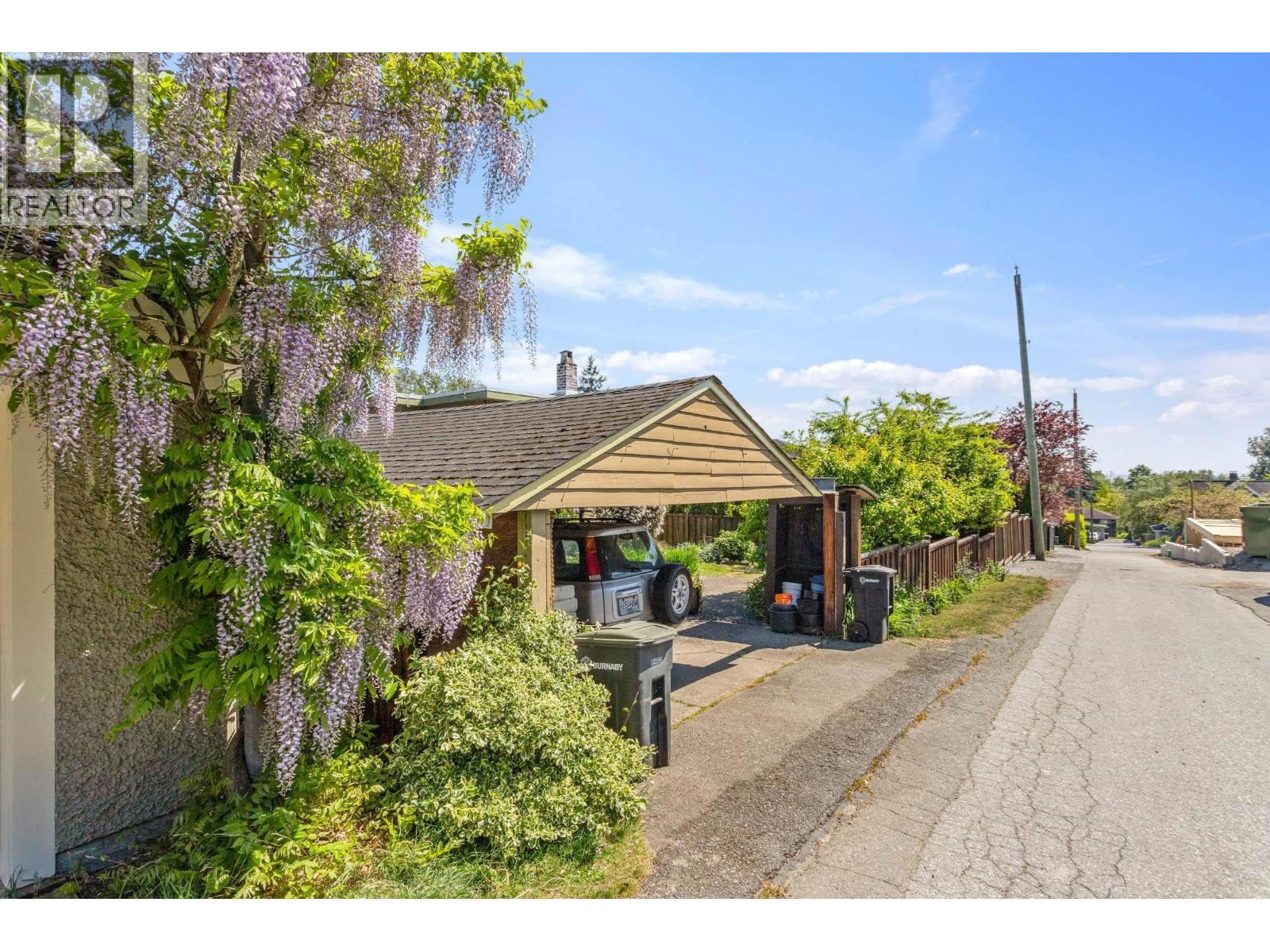 7851 Joffre Avenue, Burnaby, British Columbia  V5J 3K9 - Photo 24 - R3118590