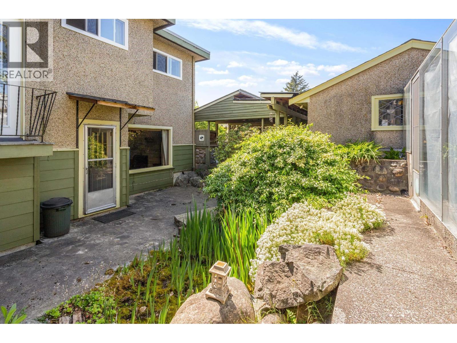 7851 Joffre Avenue, Burnaby, British Columbia  V5J 3K9 - Photo 20 - R3118590