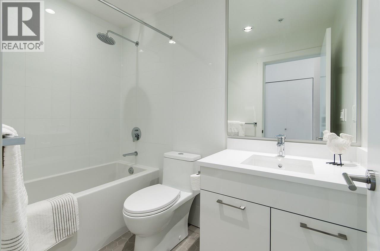 315 711 W 14th Street, North Vancouver, British Columbia  V7M 3E8 - Photo 11 - R3120258