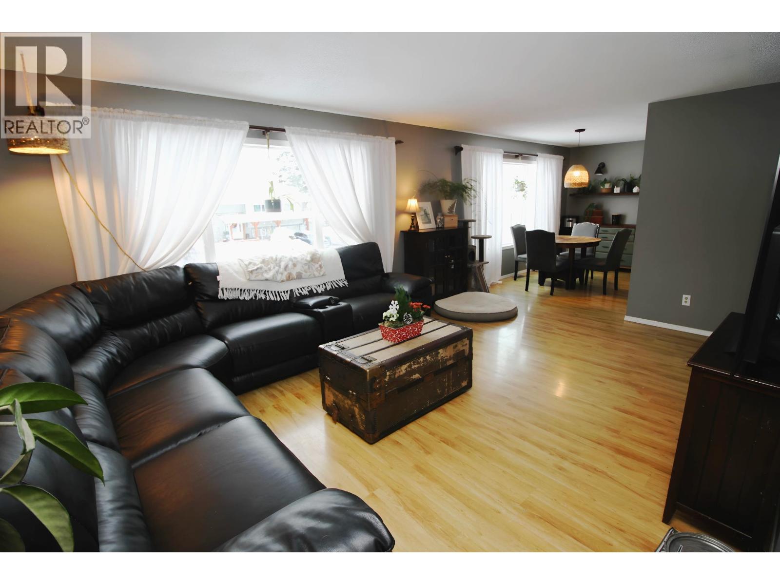 3448 Jewel Road, Houston, British Columbia  V0J 1Z0 - Photo 5 - R3076208