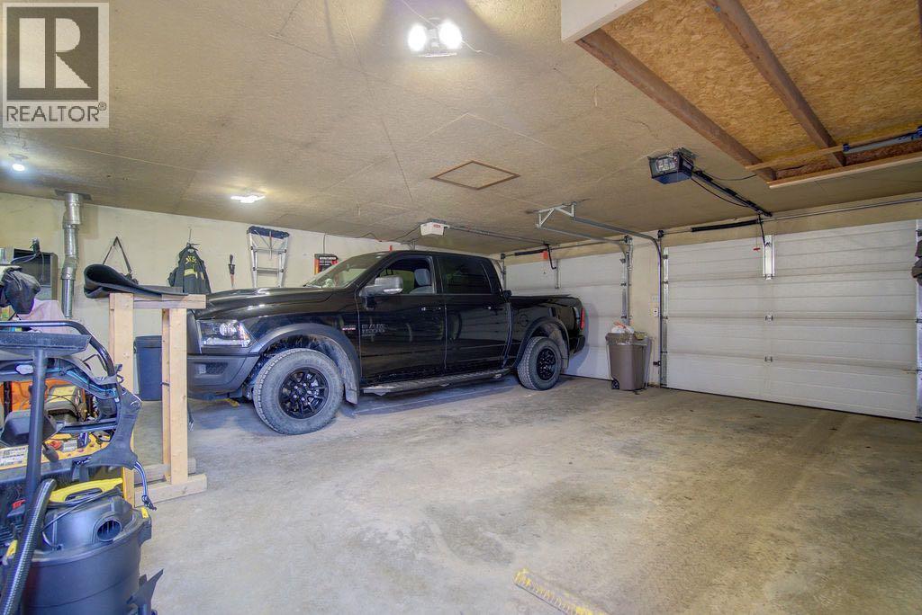 5338 5 Street W, Claresholm, Alberta  T0L 0T0 - Photo 44 - A2300430