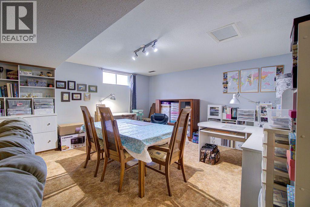 5338 5 Street W, Claresholm, Alberta  T0L 0T0 - Photo 24 - A2300430