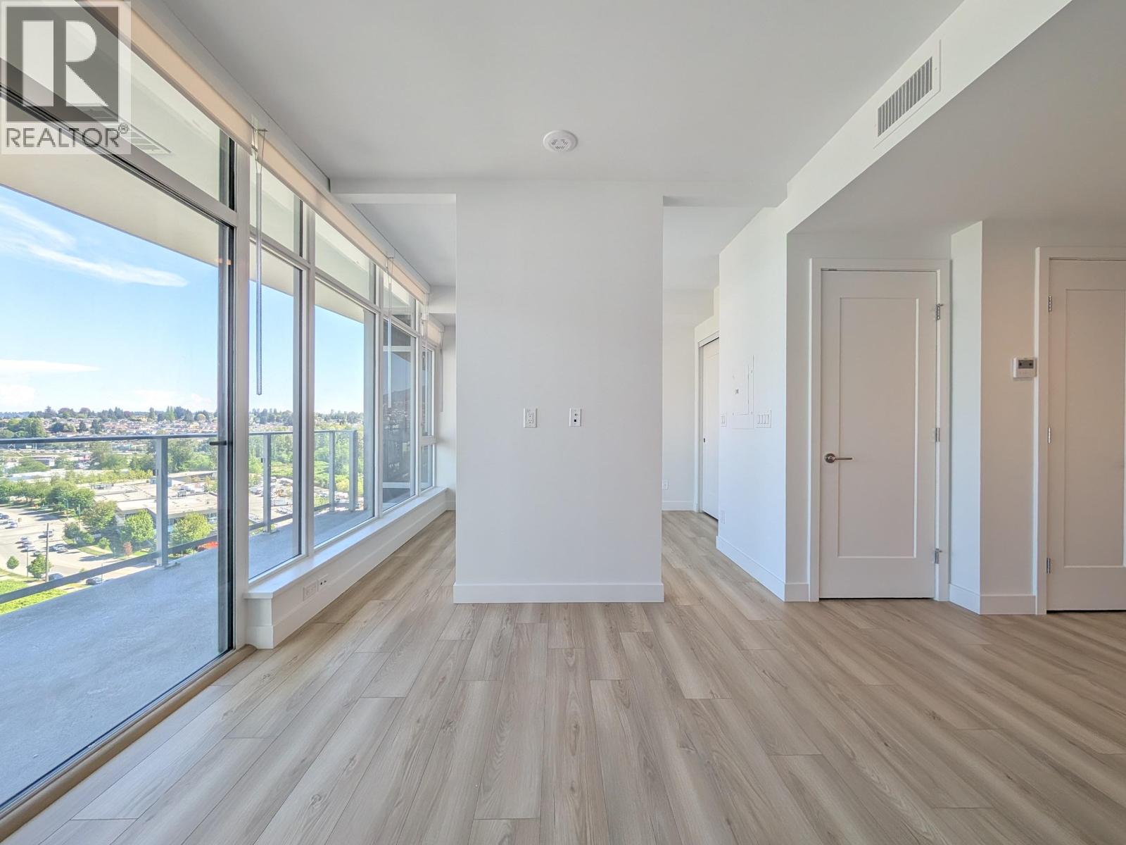 1305 2381 Beta Avenue, Burnaby, British Columbia  V5C 0P7 - Photo 4 - R3120000