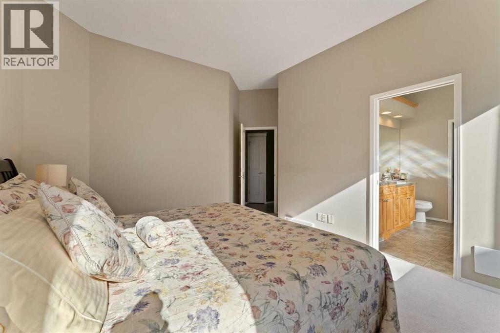 143 Cranleigh Gardens SE, Calgary, Alberta  T3M 1C7 - Photo 18 - A2307410