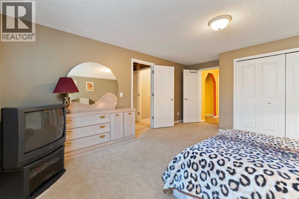 143 Cranleigh Gardens SE, Calgary, Alberta  T3M 1C7 - Photo 24 - A2307410