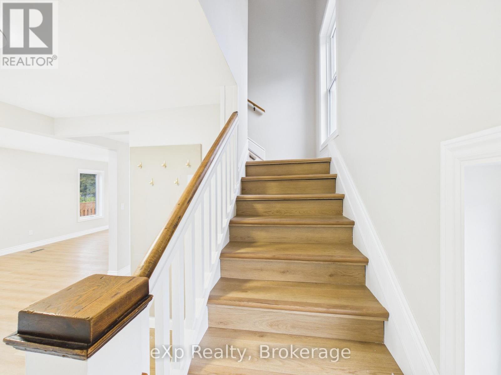 276 Foster Avenue, Belleville (Belleville Ward), Ontario  K8N 3R5 - Photo 16 - X13091652