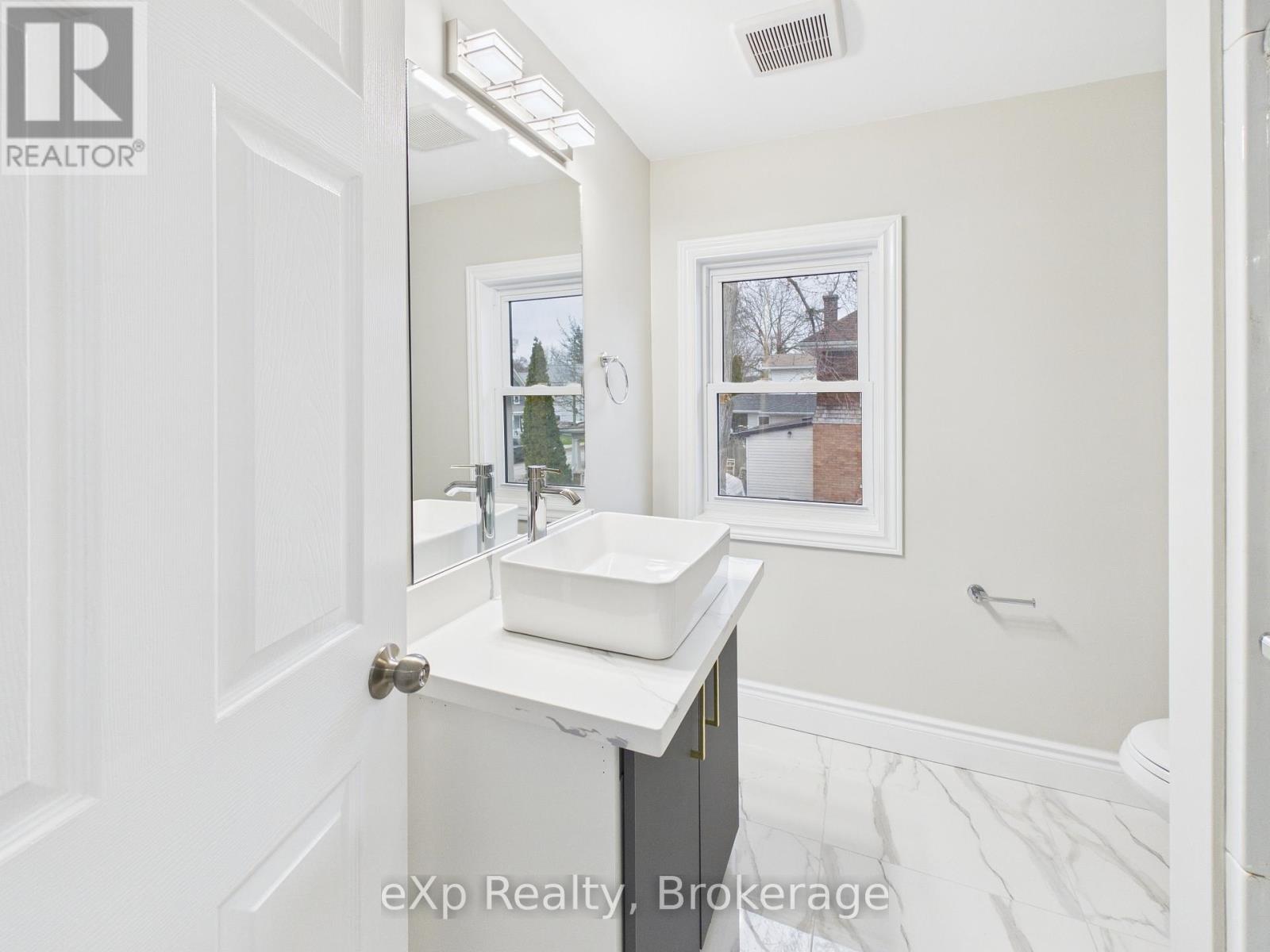 276 Foster Avenue, Belleville (Belleville Ward), Ontario  K8N 3R5 - Photo 25 - X13091652