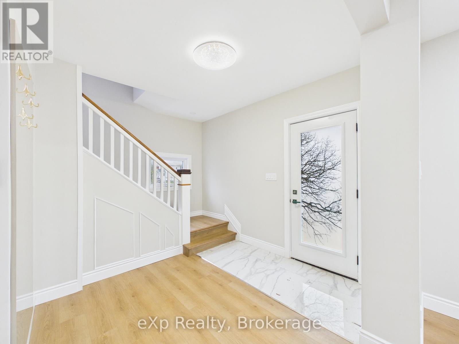 276 Foster Avenue, Belleville (Belleville Ward), Ontario  K8N 3R5 - Photo 9 - X13091652