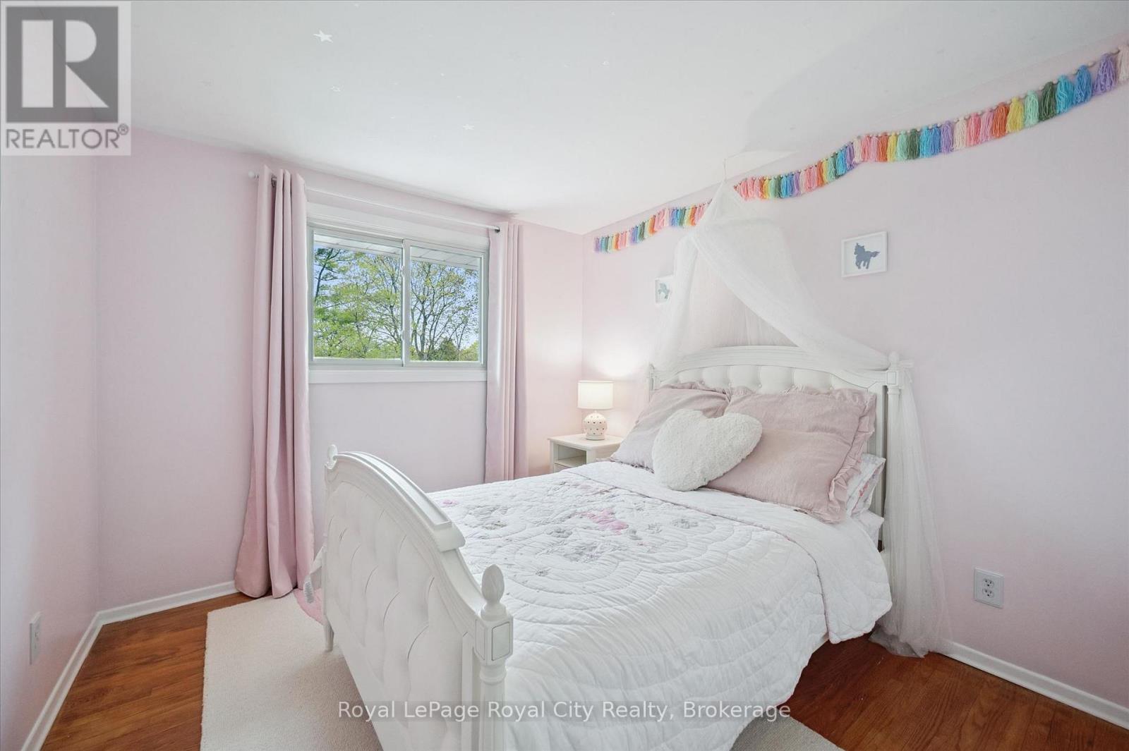 22 Crestwood Drive, Cambridge, Ontario  N1S 3N9 - Photo 18 - X13091684